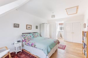 Photo 19- click for photo gallery